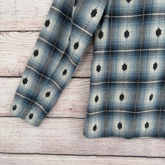 The Territory Ahead Flannel Aztec Print Shacket Jacket Women's Small Blue/Gray - Picture 7 of 13